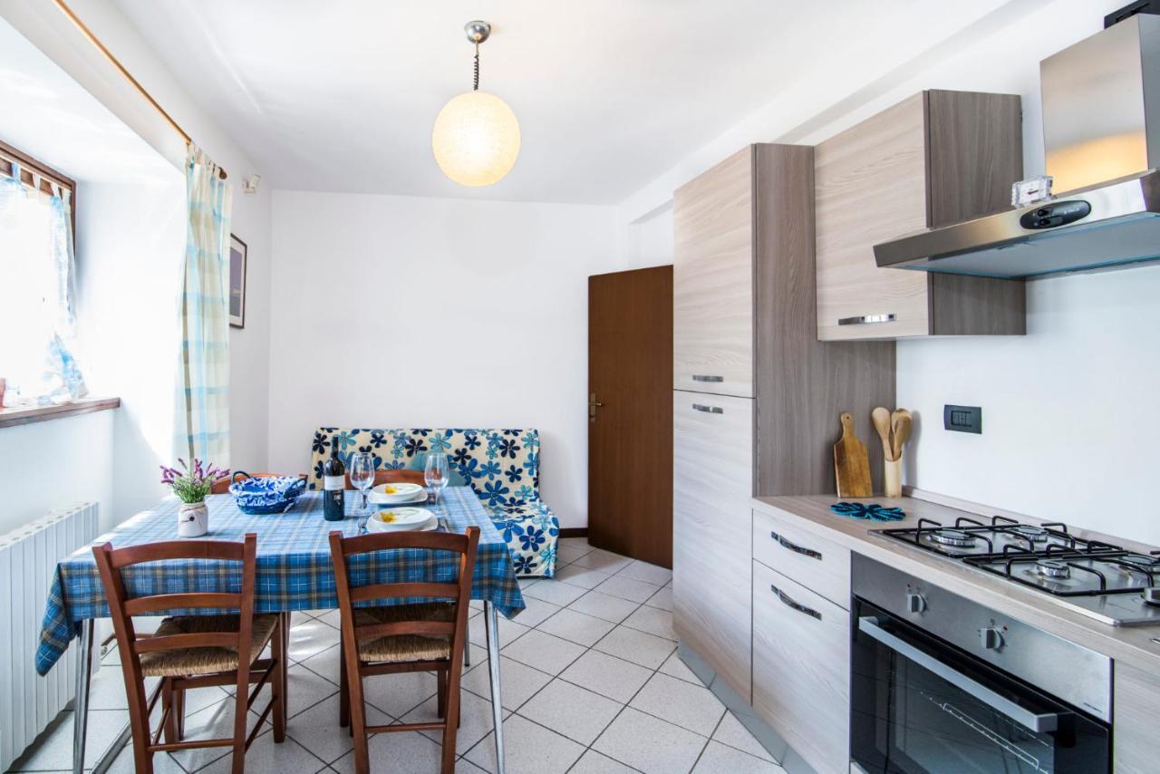 Casa Vacanze Linda Gera Lario Esterno foto