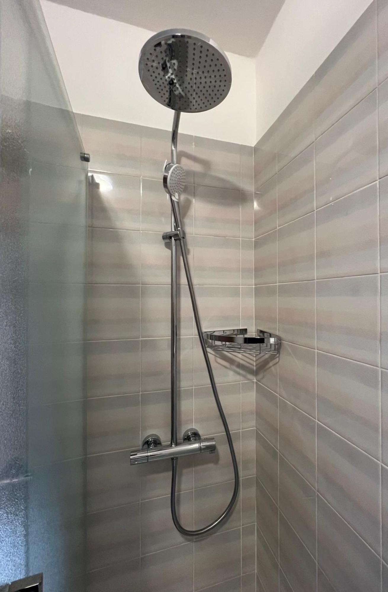 Casa Vacanze Linda Gera Lario Esterno foto
